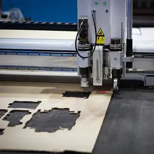 STANTARE CARTOANE DIECUT DECUPARE MDF HDF KISS CUT LIPIRE CARTOANE AUTOMATE TIPOGRAFIA GLOGAL PRINT